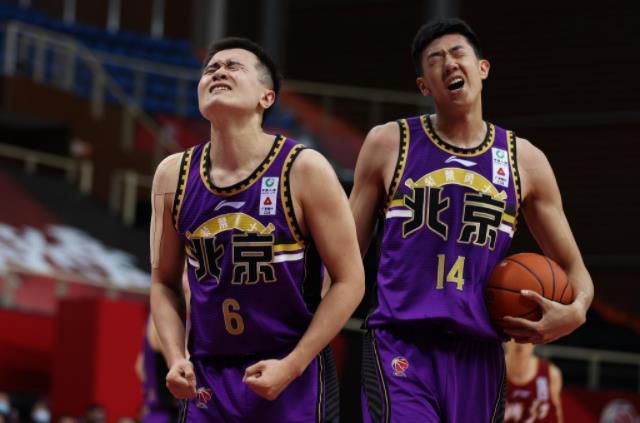 开始慢慢迎迎合小说